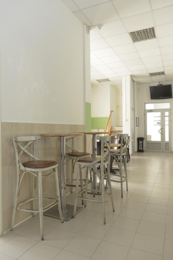 Hostel Flow House Centar Нови Сад Екстериор снимка