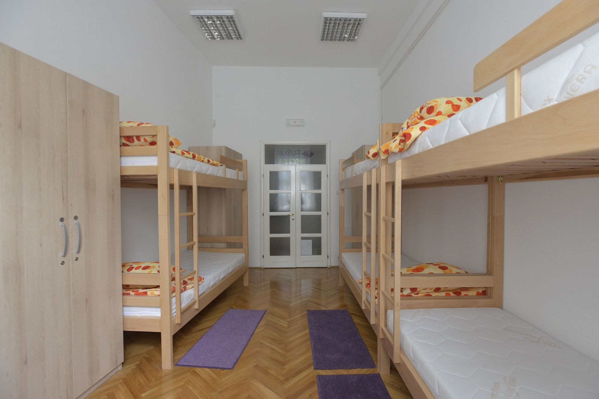 Hostel Flow House Centar Нови Сад Екстериор снимка